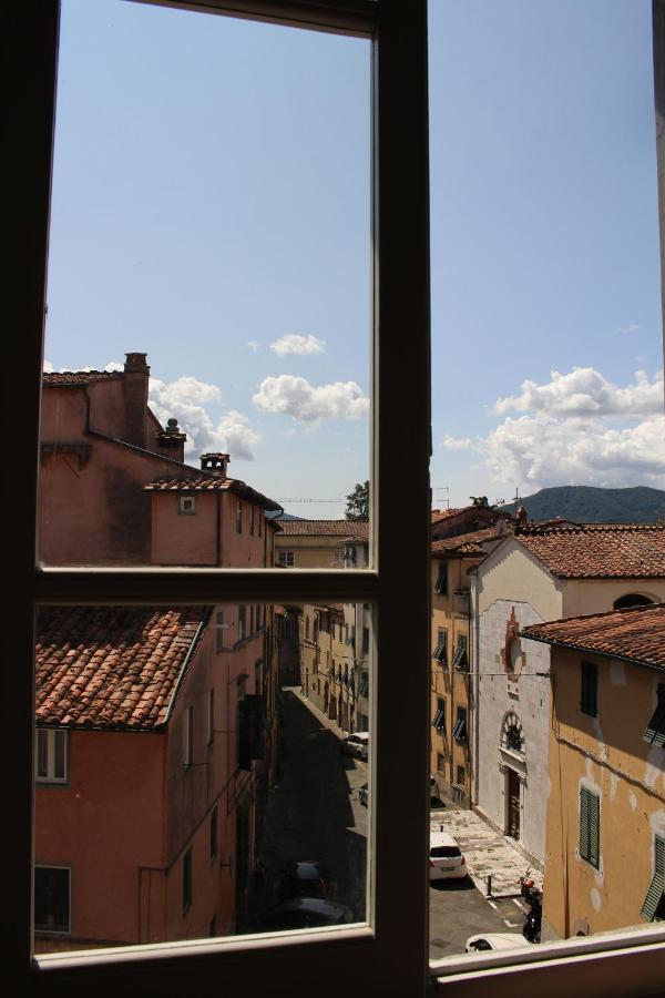 Delizioso Appartamento Centro Storico Lucca Comics Exterior photo